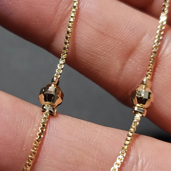 Beautiful 14k Gold Filled Bracelet - Picture 7 of 12